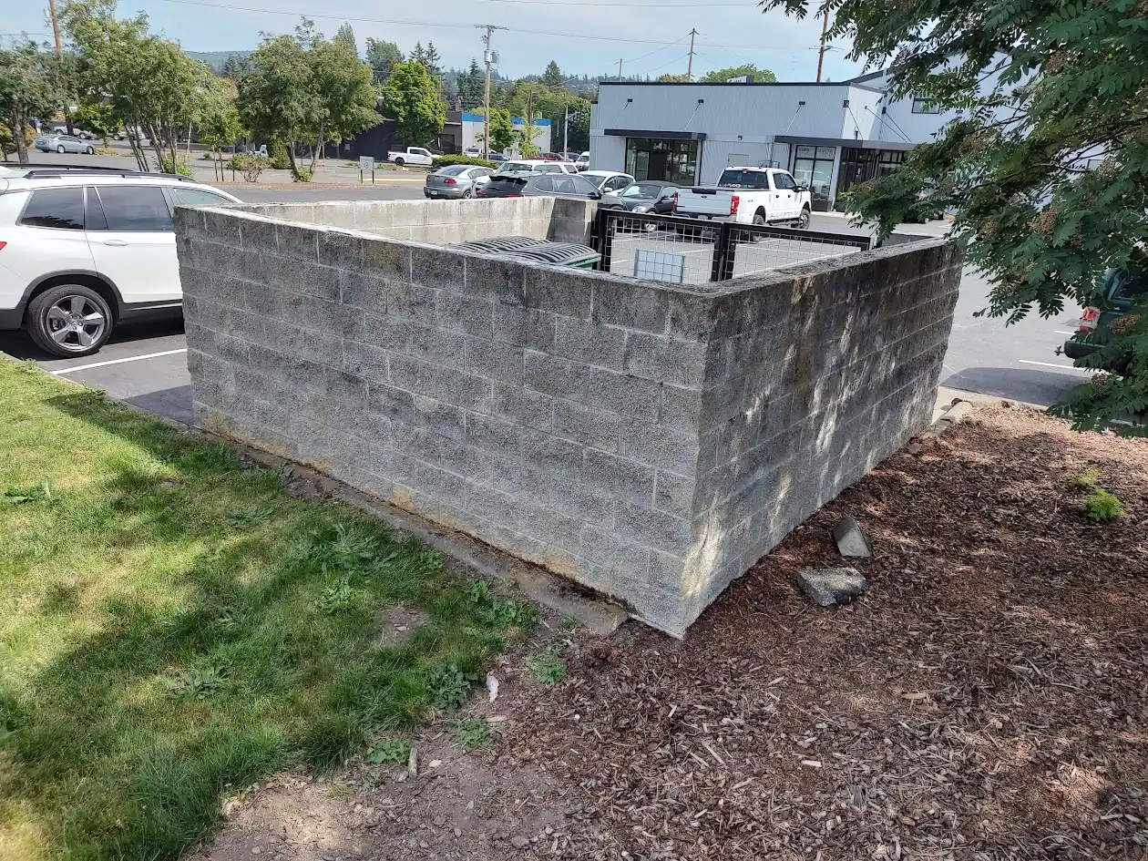 Garbage Enclosure Graffiti Coverup - Exterior Painting - Before 2